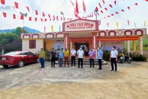 Hà Giang đỏ rực cờ hoa hướng về Ngày hội non sông