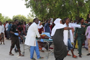 Đánh bom xe ở Somalia: Ít nhất 76 người chết và 90 người bị thương