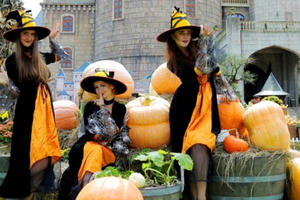 Rực rỡ sắc màu đêm hội Halloween tại Sun World Ba Na Hills