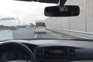 Đỗ, chạy xe vào làn dừng khẩn cấp đường cao tốc sai quy định: Nguy cơ tai nạn giao thông