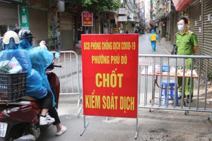 Ổ dịch mới nhất Hà Nội: Diễn biến phức tạp, nâng cấp độ lên "nguy cơ cao"