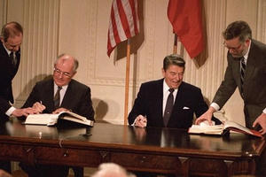 Nga sẽ đáp trả bằng cả quân sự khi Mỹ rút khỏi INF