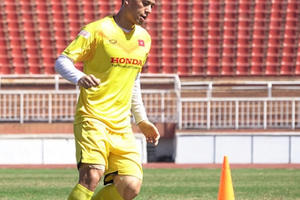 Tuyển Việt Nam: Đình Trọng báo tin vui, thầy Park chưa thể mừng