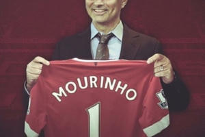 Mourinho chính thức về dẫn dắt MU