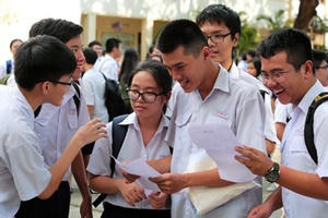 TP HCM và Hà Nội đồng loạt công bố điểm chuẩn sớm vào lớp 10 năm học 2016-2017