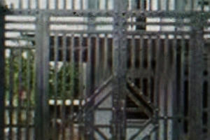 Quốc Oai: Điều tra vụ gã đàn ông 65 tuổi đấu điện lưới vào cổng sắt nhà người yêu Quốc Oai: Điều tra vụ gã đàn ông 65 tuổi đấu điện lưới vào cổng sắt nhà người yêu