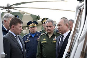 Tổng thống Nga thị sát hoạt động nâng cấp “máy bay ném bom mạnh nhất lịch sử"