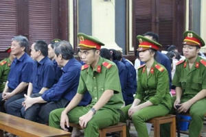 Xét xử đại án TrustBank 6.000 tỷ: Các luật sư được tiếp cận chứng cứ do luật sư của bị cáo Phấn cung cấp tại toà