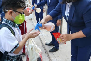 Học sinh TP HCM ngừng đến trường từ ngày 10/5