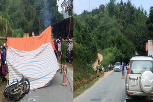 Hà Giang: Va chạm với ô tô Ford Everes, 2 người điều khiển xe máy tử vong