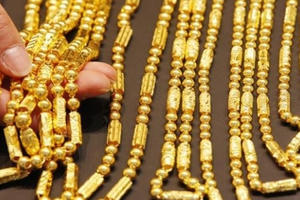 Giá vàng ngày 30/9: Tăng mạnh trở lại