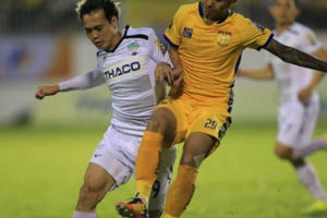 HAG: Thời bầu Đức nói cho sướng miệng xa thật rồi...