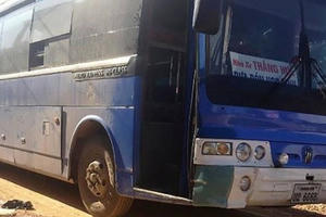 Khẩn trương điều tra vụ xe ô tô đưa đón cán tử vong một học sinh ở Nghệ An