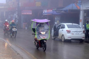 Vùng núi phía Bắc rét đậm, nhiệt độ thấp nhất ở Hà Nội là 13 độ C Vùng núi phía Bắc rét đậm, nhiệt độ thấp nhất ở Hà Nội là 13 độ C