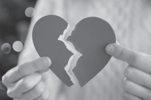 Tất cả cùng mất trong phiên xử "khai tử" cuộc hôn nhân 24 năm