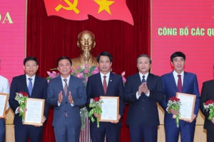 Công bố các vị trí chủ chốt Tỉnh ủy và Sở ngành tại Thanh Hóa