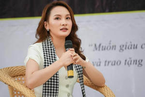 Anh Thư trong "Về nhà đi con": Chiều cao hạn chế vẫn thi hoa khôi
