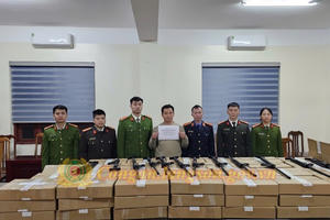 Khởi tố đối tượng tàng trữ, mua bán trái phép hàng trăm khẩu súng quân dụng