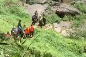 Lâm Đồng: Đã tìm thấy thi thể người đàn ông mất tích ở thác nước