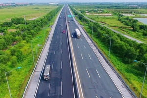 Hoàn thành cao tốc Cần Thơ - Cà Mau vào năm 2025