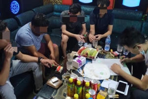 Cao Bằng: Phát hiện nhóm đối tượng sử dụng ma túy trong quán karaoke