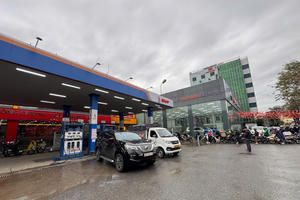 Bộ Công Thương yêu cầu khẩn trương xây dựng kế hoạch nhập khẩu xăng dầu cho tháng 4/2026 Bộ Công Thương yêu cầu khẩn trương xây dựng kế hoạch nhập khẩu xăng dầu cho tháng 4/2026