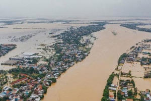 Báo PLVN phát động quyên góp ủng hộ đồng bào miền Trung