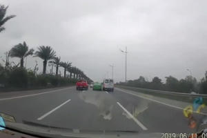 Nhanh chóng xác minh, xử lý vụ hai ô tô "tạt đầu" nhau trên đường ra sân bay