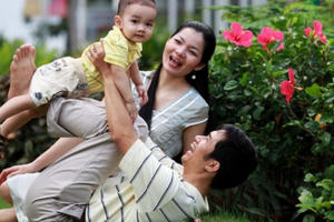 Ngày Gia đình Việt Nam 28/6: Hoàn thiện pháp luật để gia đình là nơi trú ngụ an toàn nhất Ngày Gia đình Việt Nam 28/6: Hoàn thiện pháp luật để gia đình là nơi trú ngụ an toàn nhất