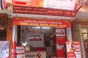 Chủ nhân giải Vietlott hơn 300 tỷ đồng đã xuất hiện