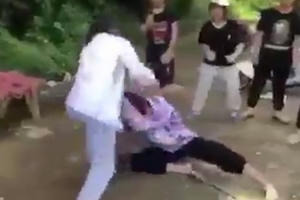 Thanh Hóa: Xác minh vụ nữ sinh lớp 8 bị bạn học đánh hội đồng tàn nhẫn