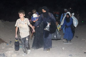 Hơn 7000 dân thường tháo chạy khỏi thành trì Fallujah của IS