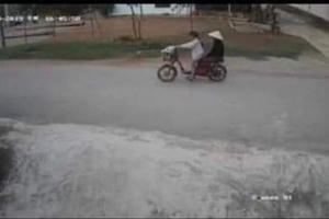 Khởi tố, bắt tạm giam bà nội nhẫn tâm sát hại cháu gái 11 tuổi tại đập nước