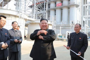 Những hình ảnh xua tan tin đồn về cái chết của Nhà lãnh đạo Triều Tiên Những hình ảnh xua tan tin đồn về cái chết của Nhà lãnh đạo Triều Tiên