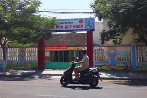 Tuyển dụng con gái không đúng quy trình, một hiệu trưởng mầm non mất chức