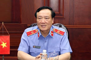 Viện trưởng VKSNDTC được đề cử làm Chánh tòa Tối cao Viện trưởng VKSNDTC được đề cử làm Chánh tòa Tối cao