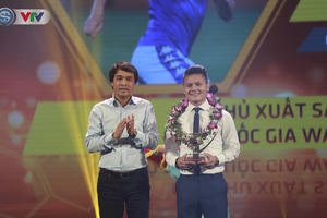 Quang Hải giành danh hiệu Cầu thủ xuất sắc nhất V-League 2019