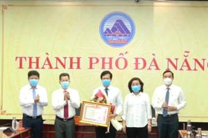 Đà Nẵng hỗ trợ 12.000 sinh phẩm xét nghiệm SARS-CoV-2 cho Bắc Giang, Bắc Ninh