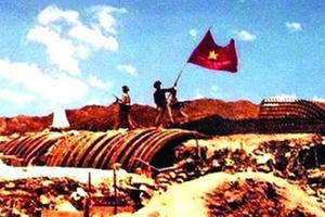 “Nhờ anh nói với cha mẹ em ở nhà: Em đã chiến đấu và hi sinh ở Điện Biên!”