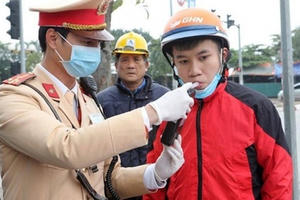 Hơn 3.300 trường hợp vi phạm nồng độ cồn ngày thứ 2 nghỉ Tết Dương lịch