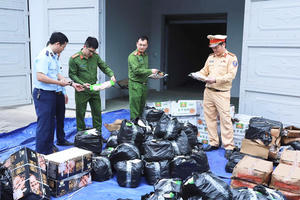 Tuyên Quang thu giữ hơn 2,3 tấn xúc xích không rõ nguồn gốc