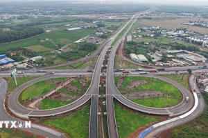 TP HCM đẩy nhanh tiến độ loạt dự án kết nối sân bay Long Thành, chốt nhiều mốc hoàn thành