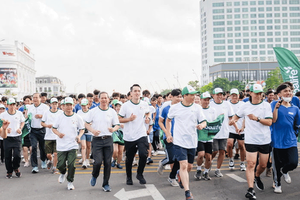 Gần 3.000 người tham gia Ngày chạy Olympic vì sức khỏe toàn dân tại Cà Mau