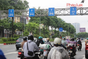 "Mắt thần AI" phát hiện hàng triệu vi phạm trên hai tuyến đường huyết mạch vào nội đô "Mắt thần AI" phát hiện hàng triệu vi phạm trên hai tuyến đường huyết mạch vào nội đô
