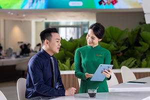 Huy động 2,36 tỷ USD, VPBank được vinh danh Tổ chức phát hành tài chính bền vững tốt nhất Việt Nam