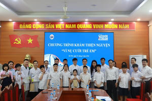 Khám sức khỏe toàn diện cho học sinh khuyết tật Trường tiểu học Bình Minh
