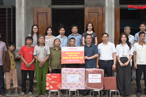 Phú Thọ: Báo Pháp luật Việt Nam trao hai mái ấm đến với người dân có hoàn cảnh khó khăn