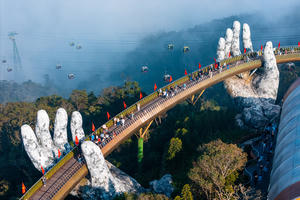 Năm 2025, Cáp treo Bà Nà ghi nhận sự bứt phá về lợi nhuận và cải thiện mạnh mẽ hệ số thanh toán