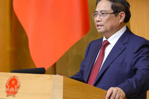 Thủ tướng: Kiên định mục tiêu tăng trưởng 2 con số; biến khó khăn, thách thức thành cơ hội tái cơ cấu nền kinh tế, nâng cao năng lực cạnh tranh