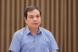 Bộ GD&ĐT yêu cầu công khai danh sách nhà cung cấp thực phẩm, sau vụ 300 tấn thịt bẩn vào bếp học sinh